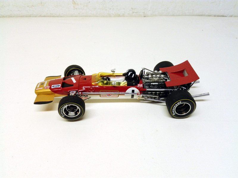 coche bolido carreras+caja maqueta deco plastico metal rojo 5.2x24x10.5 1u